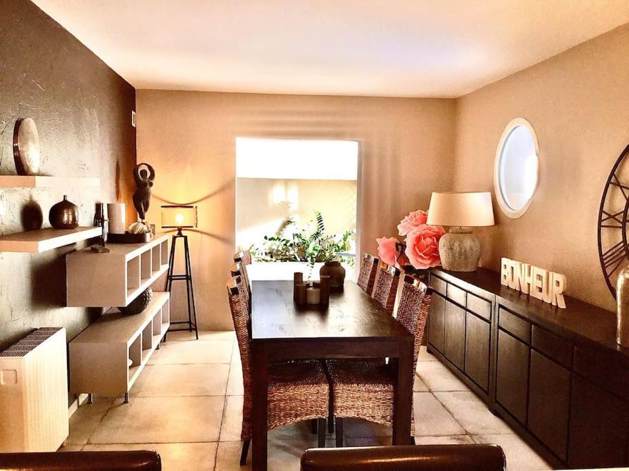 La Maison Du Bonheur F5 Jardin Et Piscine Narbonne Extérieur photo